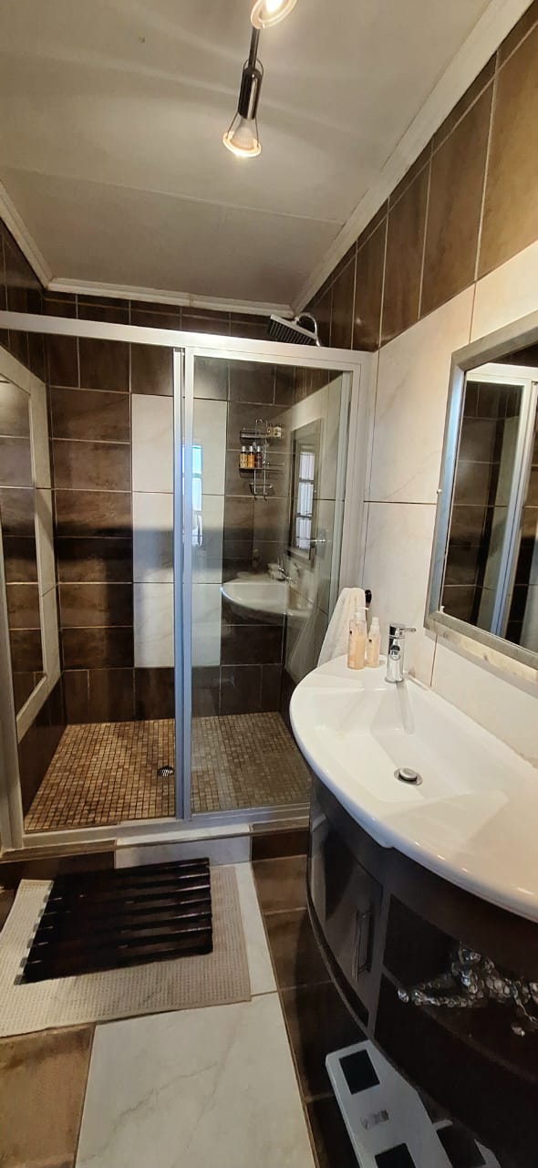 6 Bedroom Property for Sale in Zeerust North West